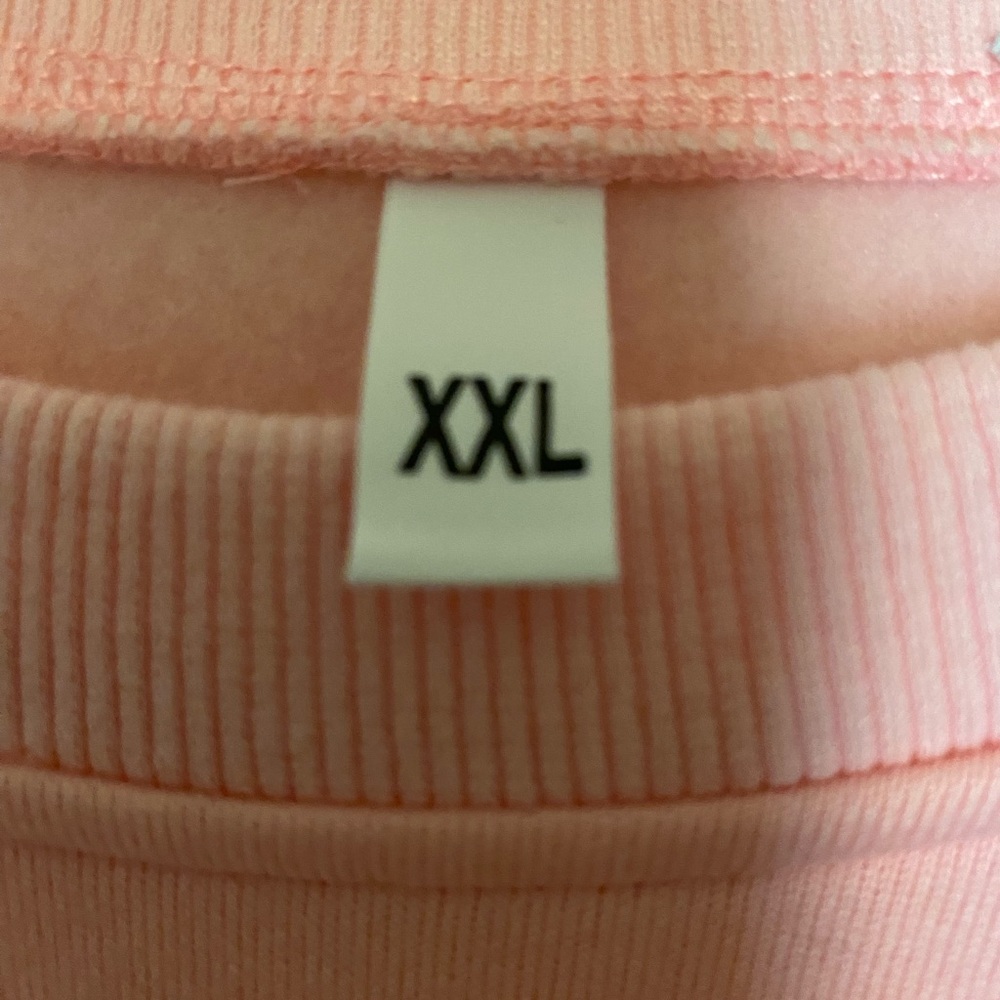 Pink sweater - Picture 3 of 5